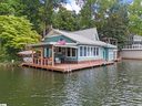 1200 E Lakeshore Drive sold home in Landrum, SC