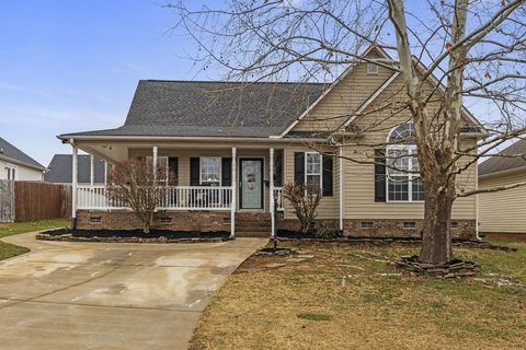 709 Running Creek Lane sold home in Willowbrook, Boiling Springs, SC