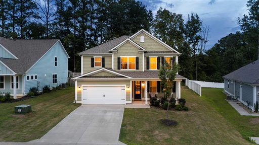 1041 Cortland Valley