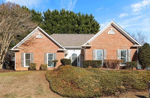 225 Georgetown Court sold home in Bradford Place, Moore, SC