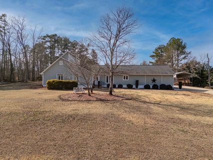 260 Heritage Hills Drive active home in Heritage Hills, Spartanburg, SC