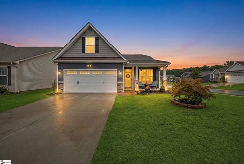 637 Ivywood Place sold home in Ivywood, Boiling Springs, SC