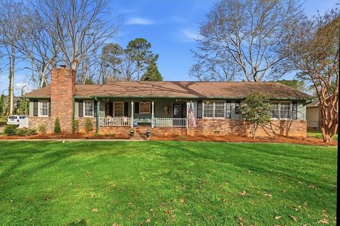 494 Royal Oak Drive sold home in Windsor Forest, Spartanburg, SC