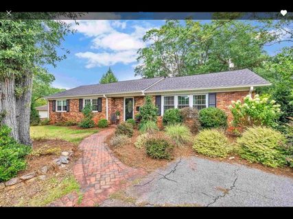 236 Greengate Lane pending home in Fernwood, Spartanburg, SC