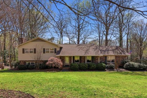 276 Lake Forest Drive sold home in Lakeforest Hills, Spartanburg, SC