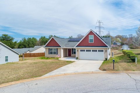 271 Walcott Dr