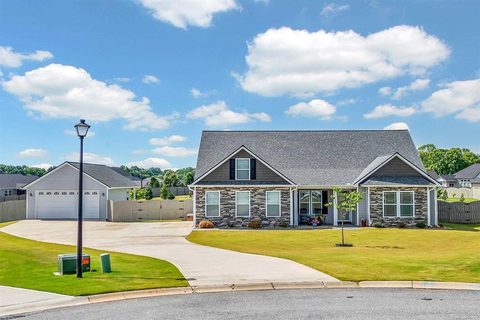 Homes in Kimbrell Oaks, Boiling Springs