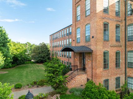400 Mills Avenue active home in Mills Mill, Greenville, SC