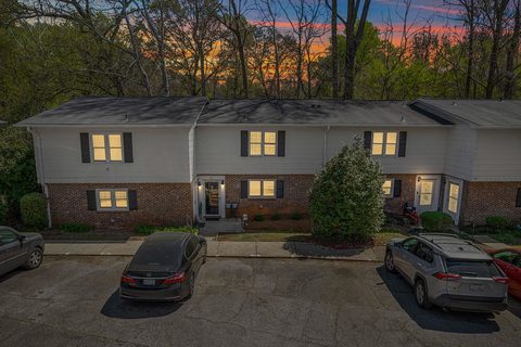 51 Summercreek Drive active condo in Fernbrook Condo, Spartanburg, SC