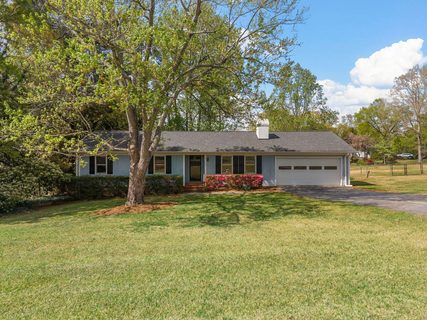 324 Woodsong Dr sold home in Northwoods, Inman, SC