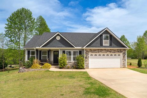 141 Middlebrooke Lane sold home in Blackberry Farms, Wellford, SC