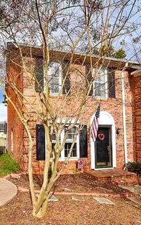 40 Somersett Drive