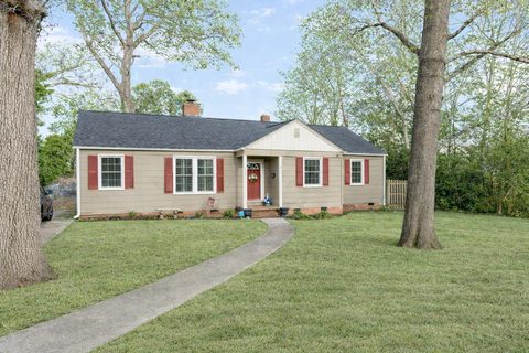 315 Briarwood Road sold home in Cleveland Heights, Spartanburg, SC