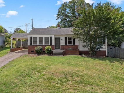 813 Hillwood Ave sold home in Allen Acres, Spartanburg, SC