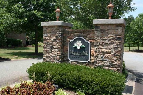 528 Magnolia Blossom Ct Court active home in Magnolia Park Estates, Spartanburg, SC