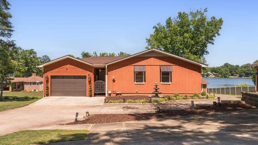 A home in Lake Lyman Hgts
