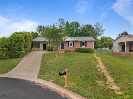 154 Glassy Dr sold home in Southfield, Inman, SC