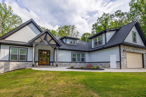 Homes in Cane Creek, Campobello