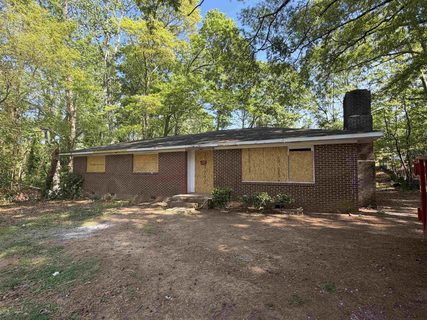 329 Amherst Dr sold home in Park Hills, Spartanburg, SC