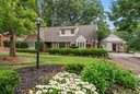 300 Lake Forest Dr sold home in Spartanburg, SC