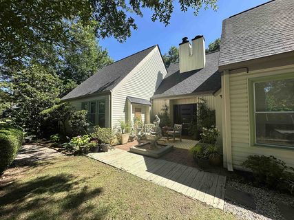 221 Saratoga Drive pending home in Canebrake, Greer, SC