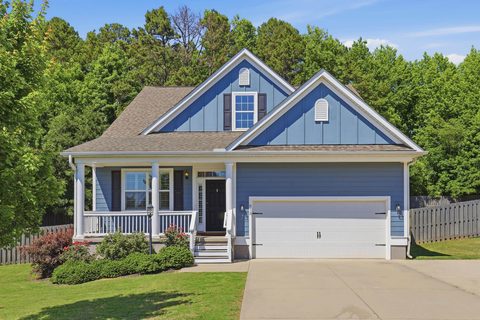 Previously sold for $436,500