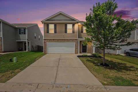 Previously sold for $285,000