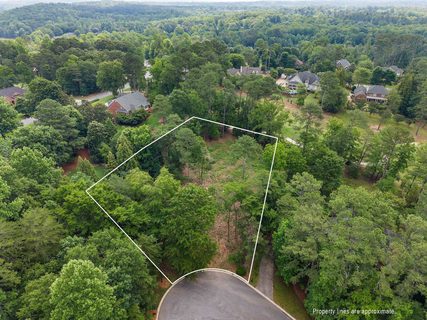 160 Turnberry Dr active home in Carolina Country Club, Spartanburg, SC