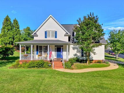 801 Oak Haven Court pending home in Chestnut Hill Plantation, Greer, SC