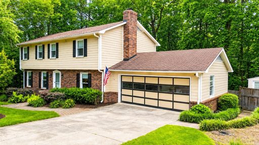 264 Heathwood Drive active home in Heathwood, Spartanburg, SC