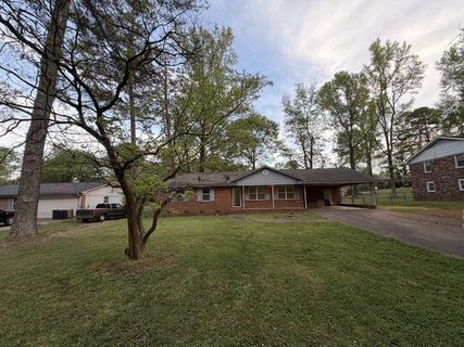108 Woodshire Drive active home in Springfield, Boiling Springs, SC