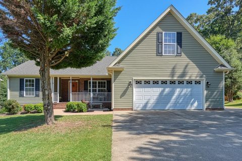 149 Fagans Creek Drive active home in Fagans Creek, Inman, SC