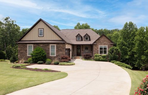 383 Island Green Lane pending home in Woodfin Ridge, Inman, SC