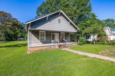 A home in Jackson Mills