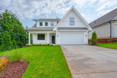 Homes in Villas At Woodfin, Inman