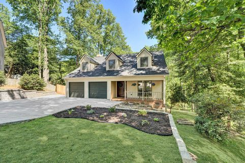 105 Summer Creek Court pending home in Sugar Creek, Greer, SC