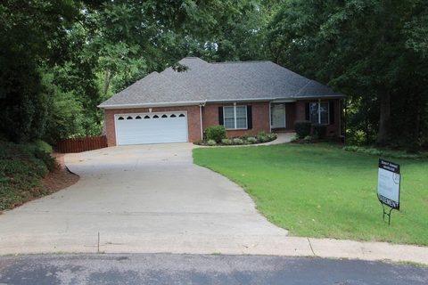 447 Maplecroft Street active home in North River Hills, Spartanburg, SC