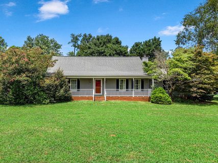 A home in Berrys Pond