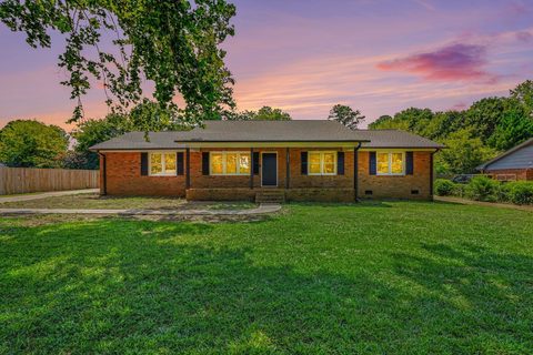 3035 Elmhurst Drive pending home in Springfield, Boiling Springs, SC