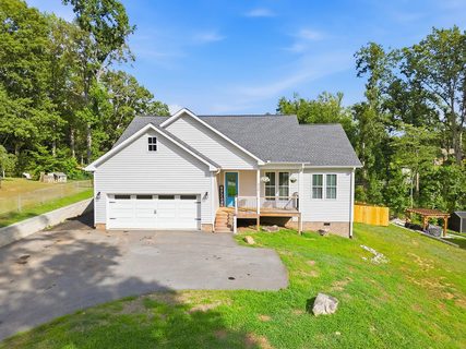 A home in Sherwood Acres