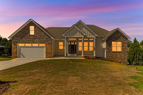 247 Tuscan Ridge Trail active home in Woodfin Ridge, Inman, SC