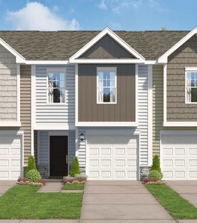1411 Chesapeake Lane active home in Westbriar Woods, Spartanburg, SC