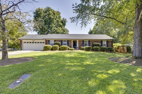 A home in Ridgecrest