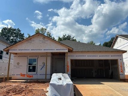 265 Talbert Trail active home in Sherwood Gardens, Landrum, SC