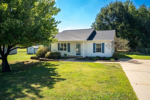 571 Burnetts Road