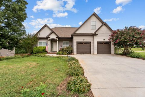 515 S Fredrick Way active home in Shaftsbury, Boiling Springs, SC