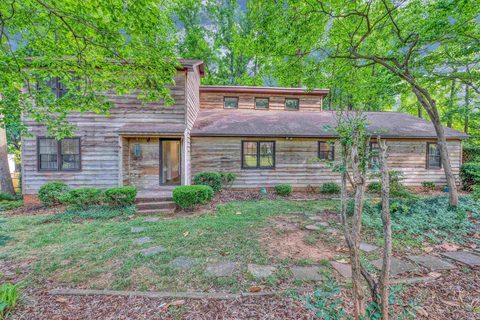 512 Brian Drive active home in Hillbrook Forest, Spartanburg, SC