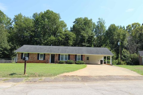 109 Allen Court active home in Springfield, Boiling Springs, SC