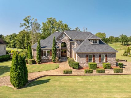 Homes in Willow Creek, Greer