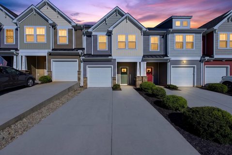 A home in Fairmont Ridge